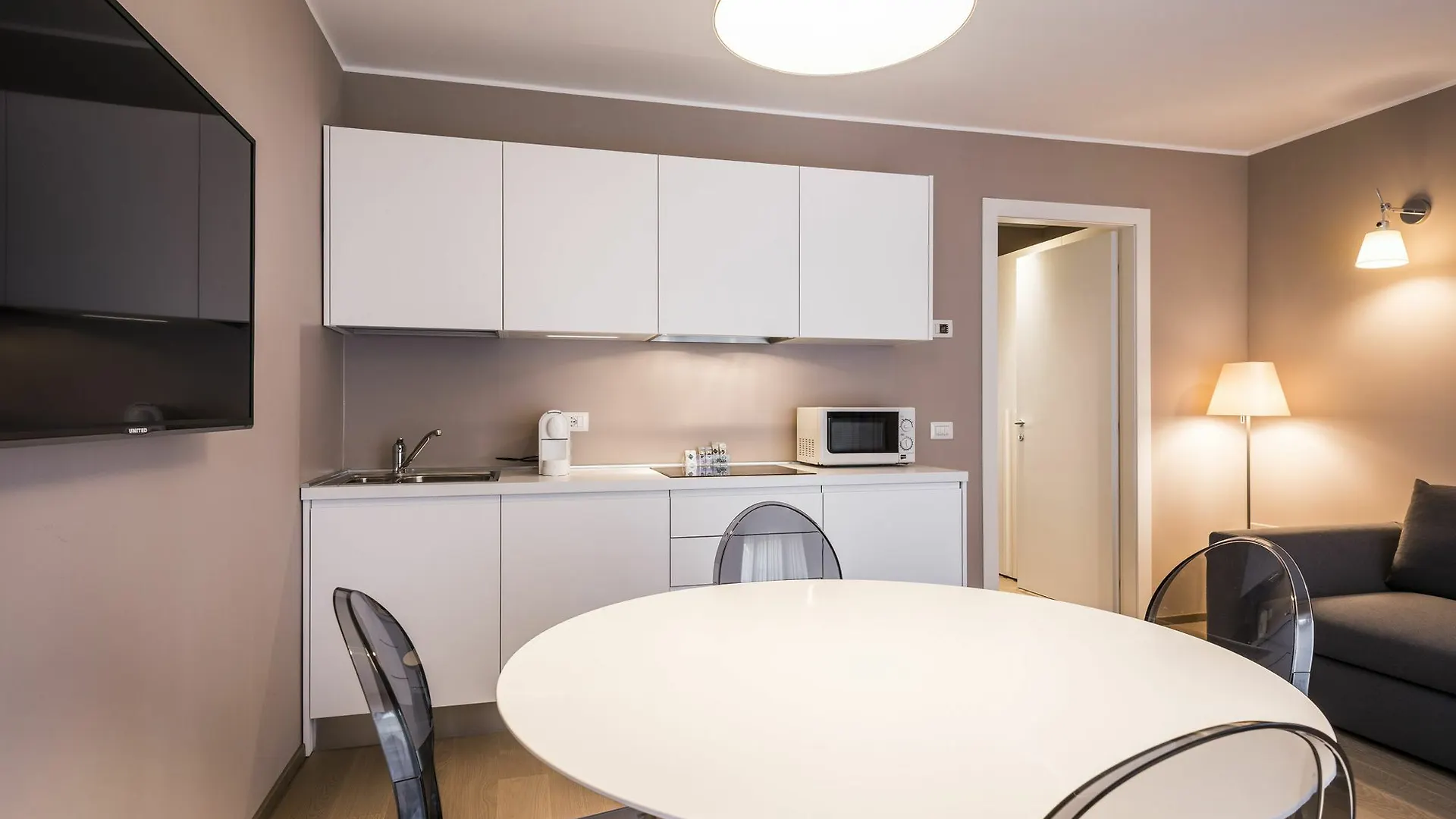 Myplace Corso Como 11 Apartments Milaan 0*,