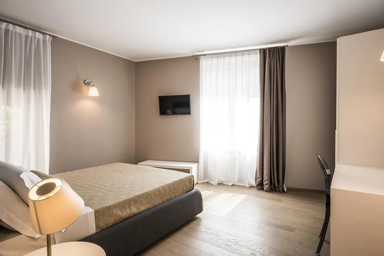 Myplace Corso Como 11 Apartments Milano 0*,  Italia