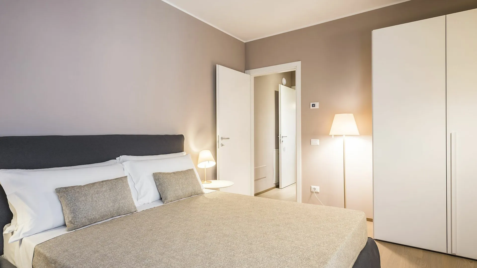 Myplace Corso Como 11 Apartments Milano